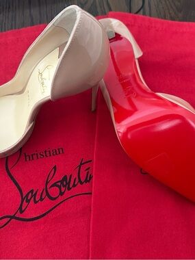 Christian Louboutin Iriza
100 mm Pumps - Patent calf leather - Blush
